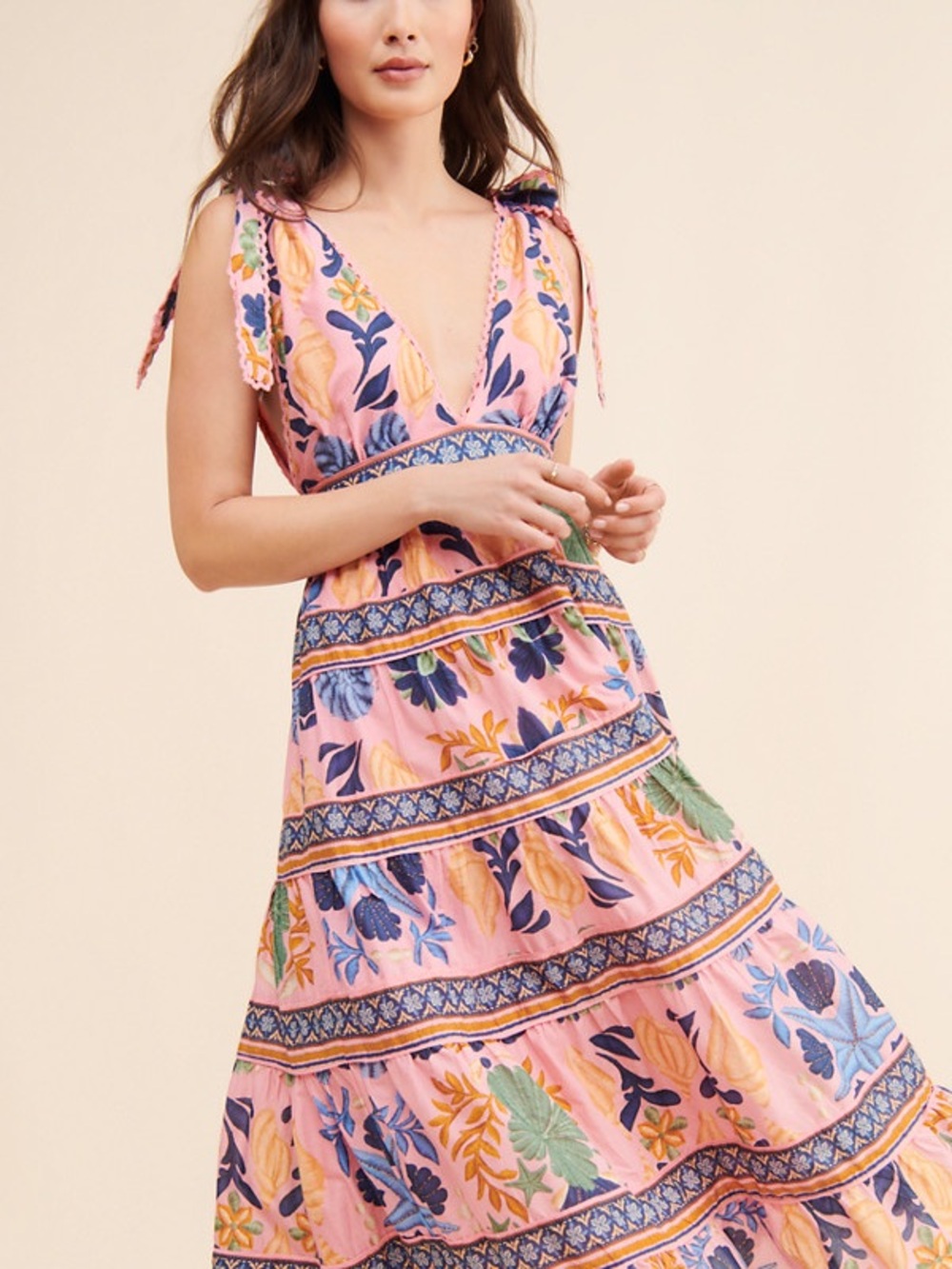 Seashell Tapestry Midi Dress - Picture 6 of 7